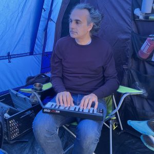 Kim Cunio rehearsing for the Sounds of Space Project